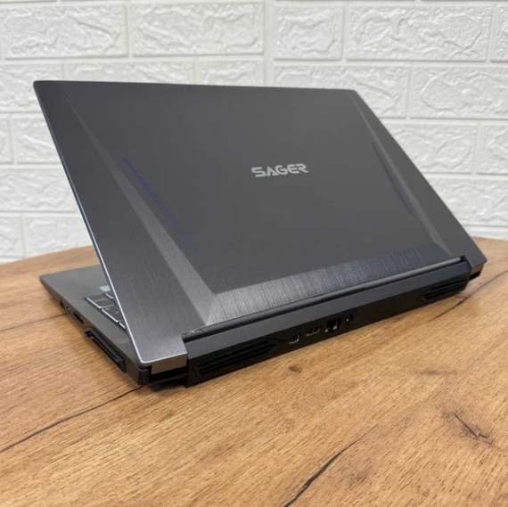 Ноутбук Sager NH58RH FHD IPS i5 9300H 16Gb SSD 128Gb HDD 1Tb GTX 1050 Б/В | Зображення 3