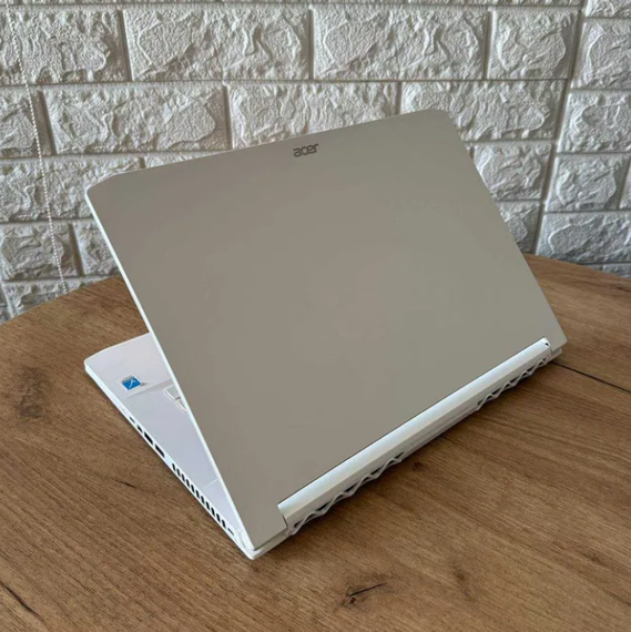 Ноутбук Acer Concept D 15,6 4K IPS i7 9750H 32Gb SSD 1Tb RTX 2080 MaxQ Б/В | Зображення 7
