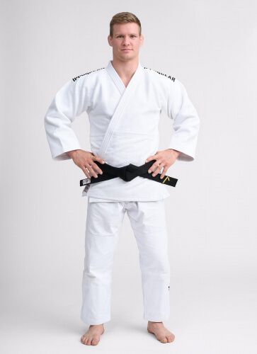 БІЛЕ ЛІЦЕНЗІЙНЕ КІМОНО ДЛЯ ДЗЮДО IPPON GEAR LEGEND 2 (APPROVED IJF) 180 Slim Fit