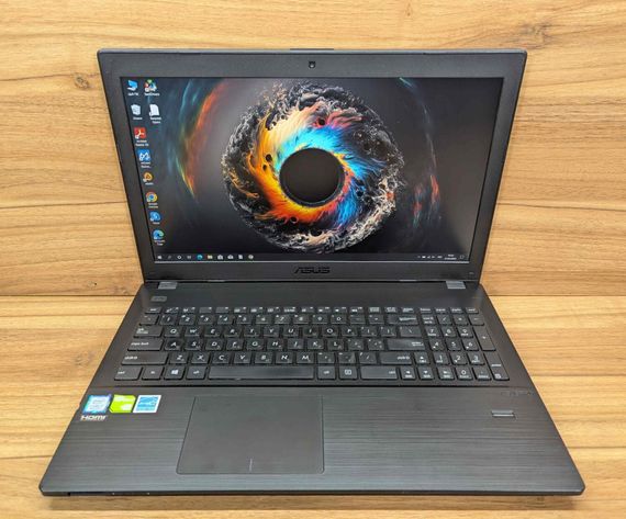Ноутбук Asus Pro P2540U / 15.6" (1920x1080) IPS / Intel Core i7-8550U (4 (8) ядра по 1.8 - 4.0 GHz) / 20 GB DDR4 / 256 GB SSD / nVidia GeForce MX110, 2 GB GDDR5, 64-bit / WebCam / TouchID / Windows 10 б/в + Подарунок Бездротова миша / USB | Зображення 1