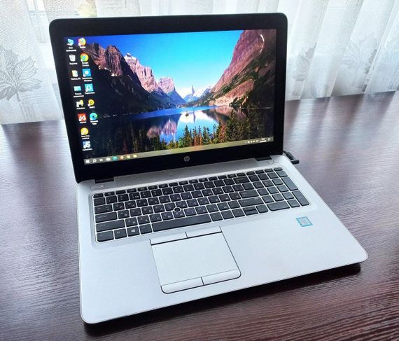 Ноутбук HP EliteBook 850 G3 / 15.6" (1920x1080) TN / Intel Core i5-6200U (2 (4) ядра по 2.3 - 2.8 GHz) / 16 GB DDR4 / 512 GB SSD M.2 / Intel HD Graphics 520 / WebCam / Win 10 Pro б/у | Зображення 1