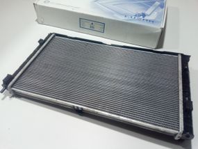 Радіатор охолодження ВАЗ 2170 алюм. з кондиц. Panasonic, Лузар (LRC 01272b) (2172-1300010-40)