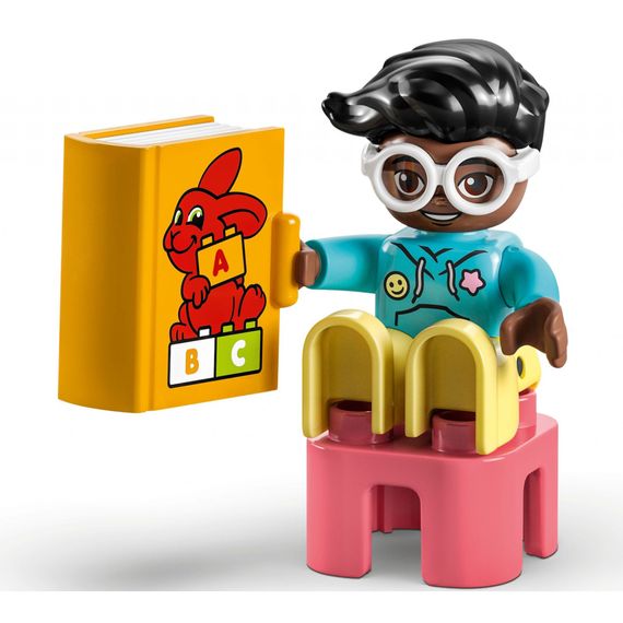 Конструктор LEGO DUPLO Будні в дитячому садку 67 деталей (10992) | Зображення 4