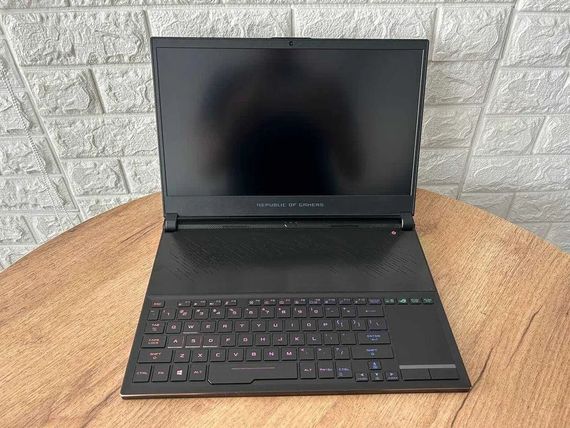 Ноутбук Asus ROG GX531GS 15,6" IPS 144Hz i7 8750H 24Gb SSD 1Tb GTX 1070 MaxQ  Б/В | Зображення 6
