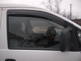 Вітровики (2 шт, HIC) для Hyundai H200, H1, Starex 1998-2007 рр