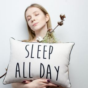 Подушка интерьерная с мешковины Sleep all day 45x32 см (43PHB_20F002)