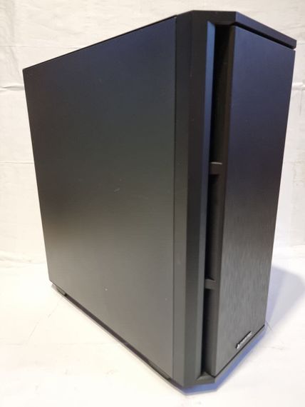 Ігровий ПК Chieftec Tower / Intel Core i5-6600K (4 ядра по 3.5 - 3.9 GHz) / 16 GB DDR4 / 480 GB SSD + 500 GB HDD / AMD Radeon RX 570, 8 GB GDDR5, 256-bit / 500W б/в | Зображення 2