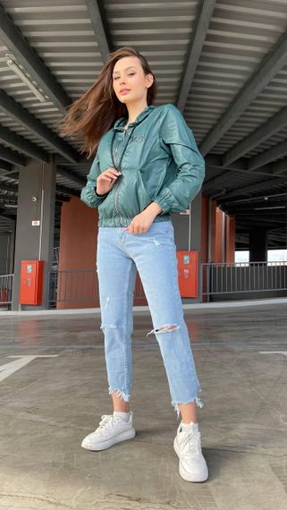 Жіноча легка куртка Angel зелений