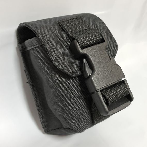 Подсумок под гранату c Molle системой Черный
