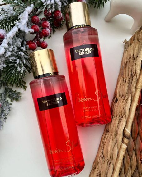 ПАРФУМОВАНИЙ СПРЕЙ ДЛЯ ТІЛА VICTORIAS SECRET PASSION STRUCK 250 МЛ