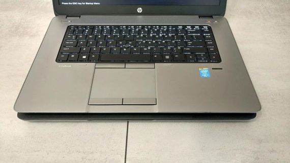 Ноутбук класс Б HP Elitebook 850 G1 / 15.6" (1920х1080) TN / Intel Core i5-4300U (2 (4) ядра по 1.9-2.9 GHz) / 8 GB DDR3 / 256 GB SSD NEW / HD Graphics 4400 / WebCam б/у | Зображення 4