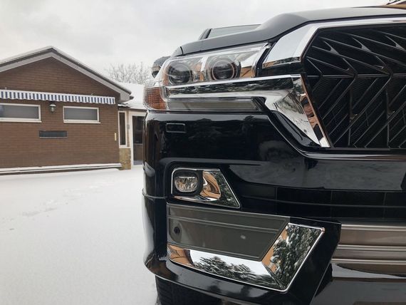 Комплект обвесов 2016-2024 (TRD 2021) Белый цвет для Toyota Land Cruiser 200 | Зображення 3