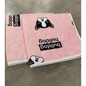 Многоразовая впитывающая пеленка для собак Бульдог, розовая