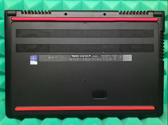 Ноутбук Dell Inspiron 5577 FHD GTX 1050/i7-7700HQ/16Gb/SSD128Gb/HDD1Tb | Зображення 6