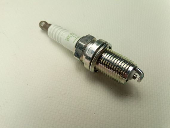 Свічка запалювання NISSAN (2240150Y05) 1 шт. (22401-50Y05) | Зображення 1