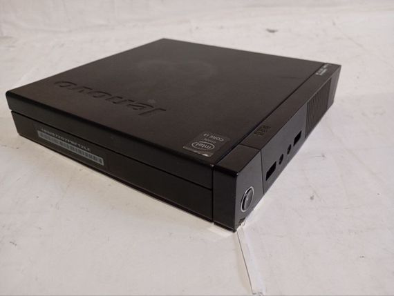 Неттоп Lenovo ThinkCentre M72e Tiny USFF / Intel Core i3-2120T (2 (4) ядра по 2.6 GHz) / 4 GB DDR3 / 128 GB SSD / Intel HD Graphics 2500 б/в | Зображення 2