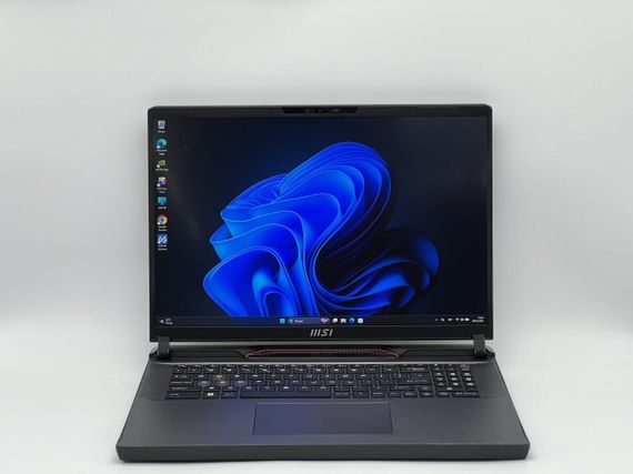 Ігровий ноутбук Б-клас MSI Raider GE78HX 13VI-086US / 17.3" (2560x1600) IPS / Intel Core i9-13950HX (24 (32) ядра по 2.2 - 5.5 GHz) / 32 GB DDR5 / 960 GB SSD / nVidia GeForce RTX 4090, 16 GB GDDR6, 256-bit / WebCam б/в + Подарунок Миша HOCO GM28 | Зображення 1