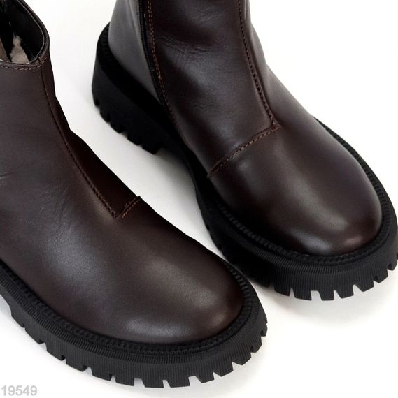 Топові лаконічні зимові шкіряні черевики колір Шоколад | Зображення 2