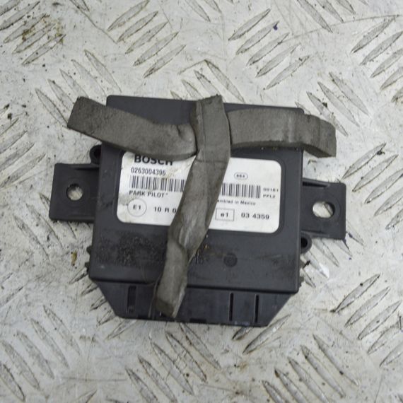 Блок керування парктроніками Ford Focus Fusion S-Max 2005-2012 Блок парктроніків Форд Фокус Фьюжн 0263004396