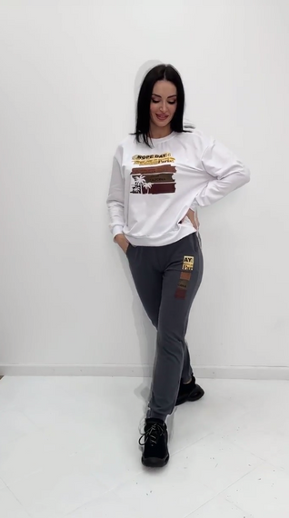 Женский спортивный костюм штаны и свитшот GF07955 цвет бело-серый, размер 42/44 | Зображення 1