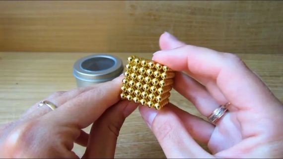 Головоломка Неокуб золотий NeoCube у боксі 216 кульок металевий 5 мм | Зображення 3