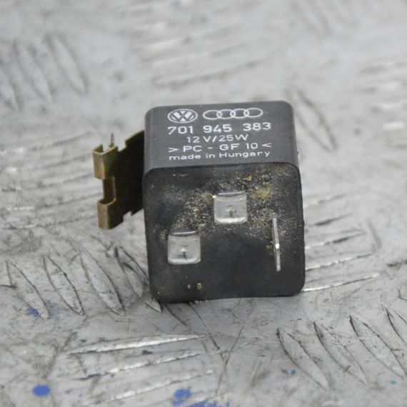 Реле протитуманних фар Volkswagen Golf II Jetta II 1983-1992 Реле світла Фольксваген Гольф 2 Джетта 701945383 | Зображення 1