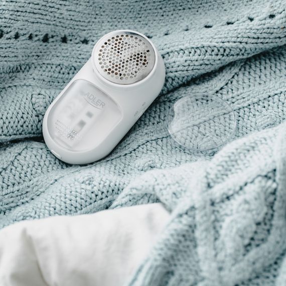 Машинка для удаления катышков Adler AD 9621 аккумуляторная для одежды и мебели | Зображення 8