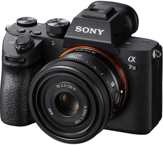 Объектив Sony 50mm, f/2.5 G для камер NEX (SEL50F25G.SYX) | Зображення 7