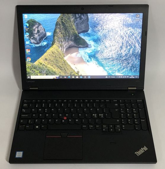 Ноутбук Б-класс Lenovo ThinkPad L570 / 15.6" (1366x768) TN / Intel Core i3-7100U (2 (4) ядра по 2.4 GHz) / 8 GB DDR3 / 180 GB SSD / Intel HD Graphics 620 / WebCam / DVD-ROM / Win 10 Pro б/у | Зображення 1