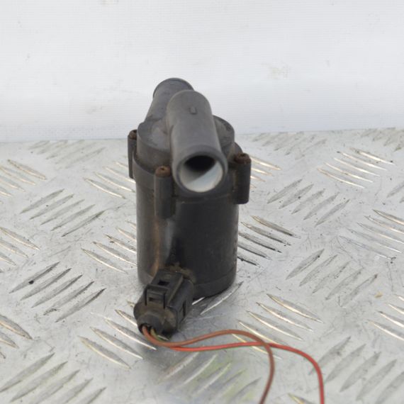 Водяний насос 1.9 / 2.8 Skoda Superb I 2001-2008 Помпа водяна Шкода Суперб 1 078121601 | Зображення 1