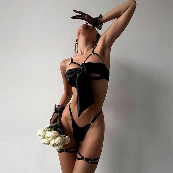 Гарний комплект із бантом і гартерами S-M-L чорний — Еротична білизна | Зображення 1