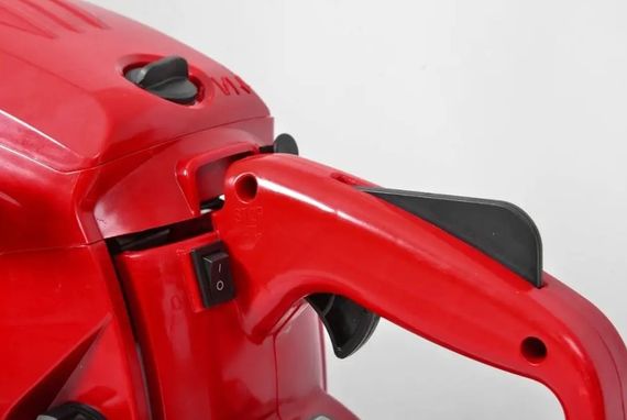 Ланцюгова бензинова пилка HECHT 962 | Зображення 1