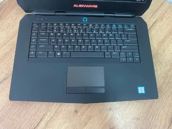 Ноутбук Alienware 15 R2 15.6"FHD/IPS/i7 6700HQ/16Gb/SSD128Gb M2/GTX970M-3Gb | Зображення 1