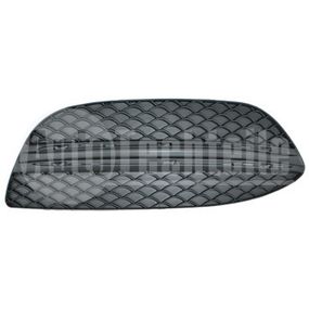 Решетка бампера правая Mercedes Benz W205 14-, AutoTechteile, 110 8872, 6502-07-3521916P