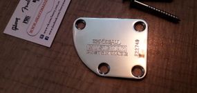 Кріплення для грифа некплейт neckplate електрогітари Ernie Ball Music Man