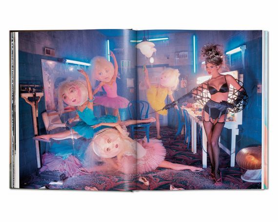 Фотоальбоми відомих фотографів книга з роботами Девіда Лашапеля David LaChapelle: Lost + Found | Зображення 7