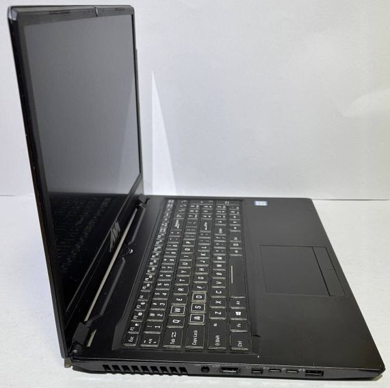 Игровой ноутбук Б-класс Clevo Lambda P960RF / 15.6" (1920x1080) IPS / Intel Core i7-9750H (6 (12) ядер по 2.6 - 4.5 GHz) / 32 GB DDR4 / 512 GB SSD / nVidia GeForce RTX 2070 Max-Q, 8 GB GDDR6, 256-bit / NoWebCam б/у | Зображення 5