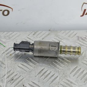 Датчик фаз ГРМ BMW 1.6b F20 F21 F30 електромагнітний клапан БМВ ф20 ф21 ф30 V861038880