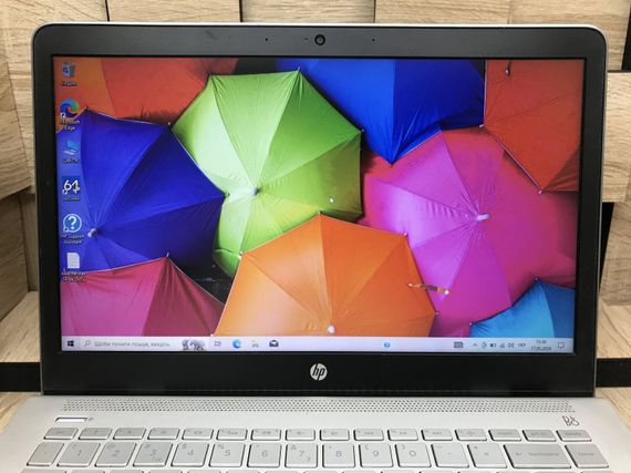 Ультрабук Б-класс HP Pavilion 14-bk091st / 14" (1366x768) TN / Intel Core i5-7200U (2 (4) ядра по 2.5 - 3.1 GHz) / 8 GB DDR4 / 256 GB SSD / Intel HD Graphics 620 / WebCam б/у | Зображення 2
