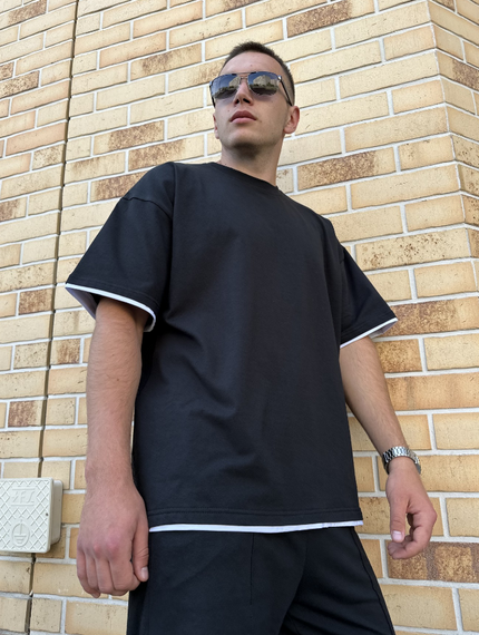 Мужская летняя футболка в стиле оверсайз DE9578 цвет черный, размер XL | Зображення 1