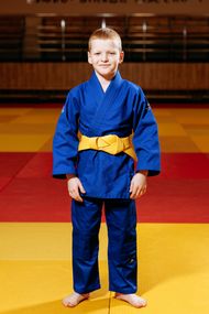 Синє дитяче кімоно для хлопчиків, дзюдо, TM BUDOGI серія BEGINNER, зріст 130 см, щільність 350 гр/м.кв.