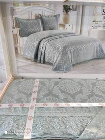 Покрывало(240х240см) с наволочками (50х70см) Karina Seda maldiv Жаккард с кружевом