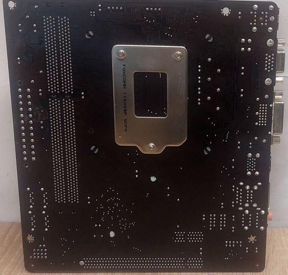 Комплект: Материнская плата Gigabyte GA-H81M-S2V / Intel Core i5-4440 (4 ядра по 3.1 - 3.3 GHz) / 8 GB DDR3 / Intel HD Graphics 2500 / Socket LGA1155 / Кулер б/у | Зображення 5