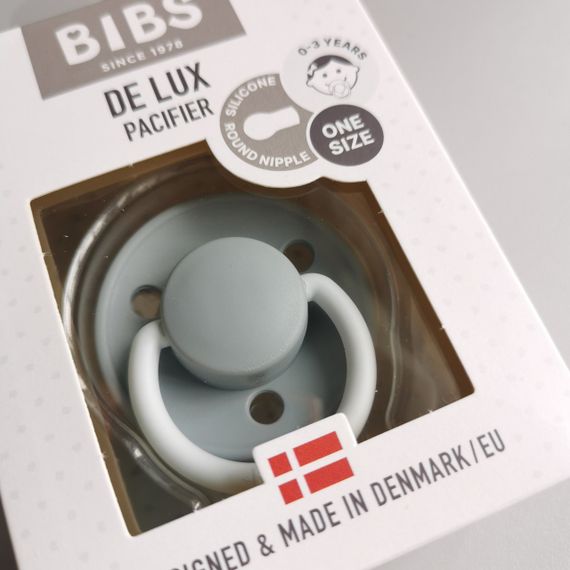 Соска пустушка Bibs De Lux Silicone Cloud glow 0-36 міс силіконова нічна | Зображення 1