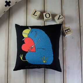 Подушка габардинова з принтом Моє кохане чудовисько! 40x40 см (4P_17L026)