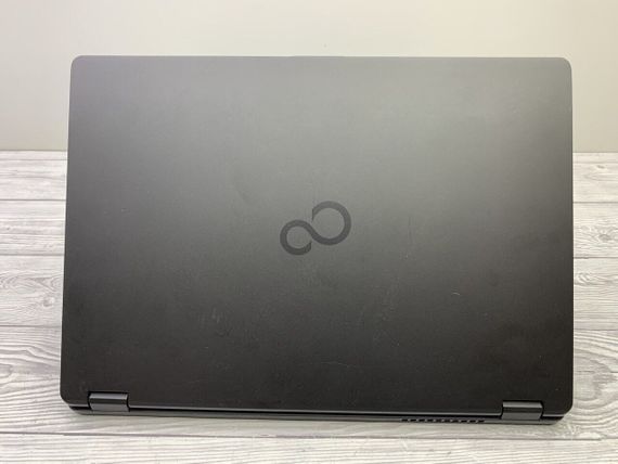 Ультрабук Fujitsu LifeBook U747 / 14" (1920x1080) IPS / Intel Core i5-6200U (2 (4) ядра по 2.3 - 2.8 GHz) / 8 GB DDR4 / 120 GB SSD / Intel HD Graphics 520 / WebCam б/у | Зображення 7