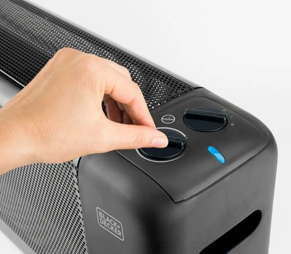 Мікатермічний обігрівач BLACK+DECKER 1500 Вт, площа обігріва 15 кв.м., підлоговий, чорний (BXMRA1500E) | Зображення 4