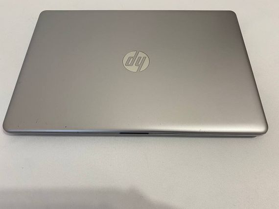 Ноутбук HP 250 G6 / 15.6" (1920x1080) TN / Intel Core i3-6006U (2 (4) ядра по 2.0 GHz) / 8 GB DDR4 / 240 GB SSD / Intel HD Graphics 520 / WebCam / DVD-ROM б/у | Зображення 6