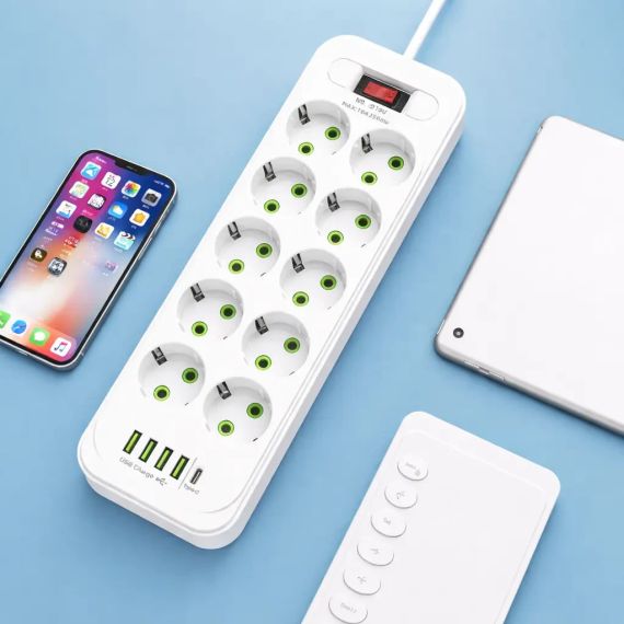 Подовжувач D10 10×220В+ 4×USB+ 1×Type-C 2500W 5 метрів