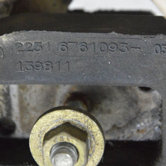 Подушка коробки передач BMW E60 E61 E63 E64 2003-2010 Подушка кріплення КПП БМВ е60 22316761093 6761093 | Зображення 3